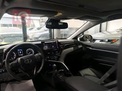 تۆیۆتا کامری